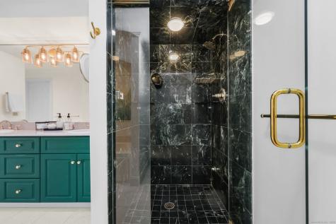 76 Hilary Circle Fairfield CT 06825