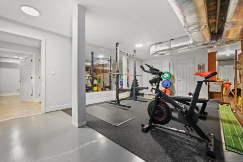 76 Hilary Circle Fairfield CT 06825