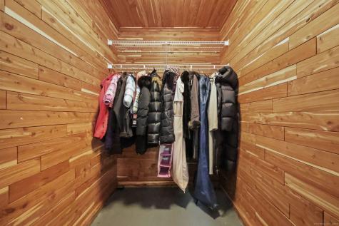 76 Hilary Circle Fairfield CT 06825