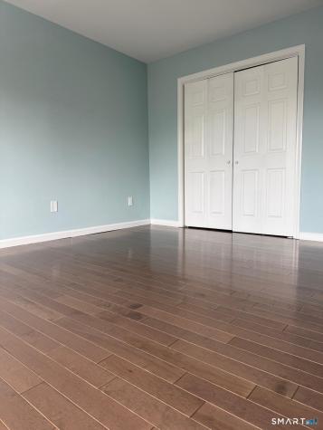 19 Twin Oaks New Milford CT 06776