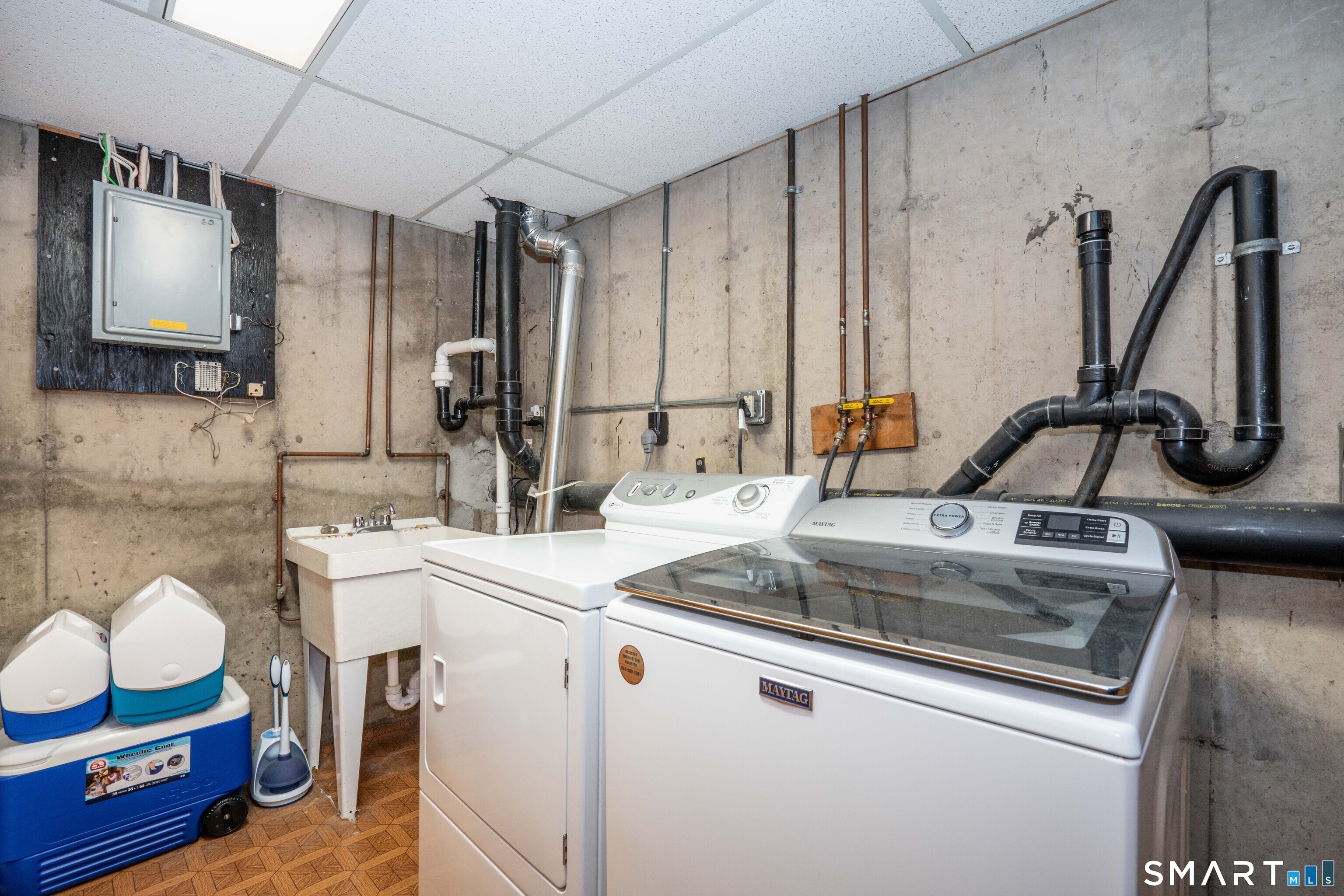 60 Danforth Lane West Hartford CT 06110