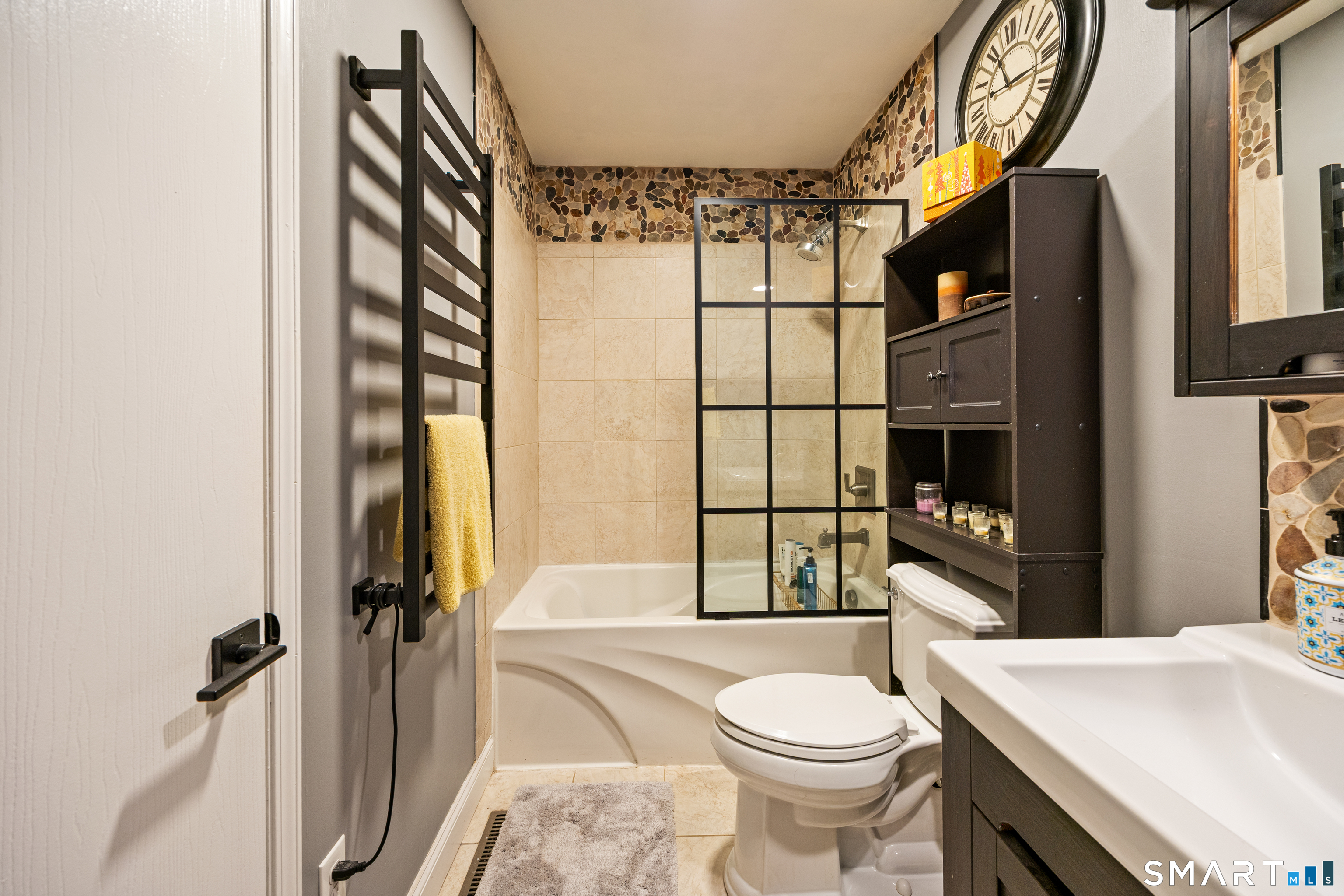 13 Woodhill Road Milford CT 06461