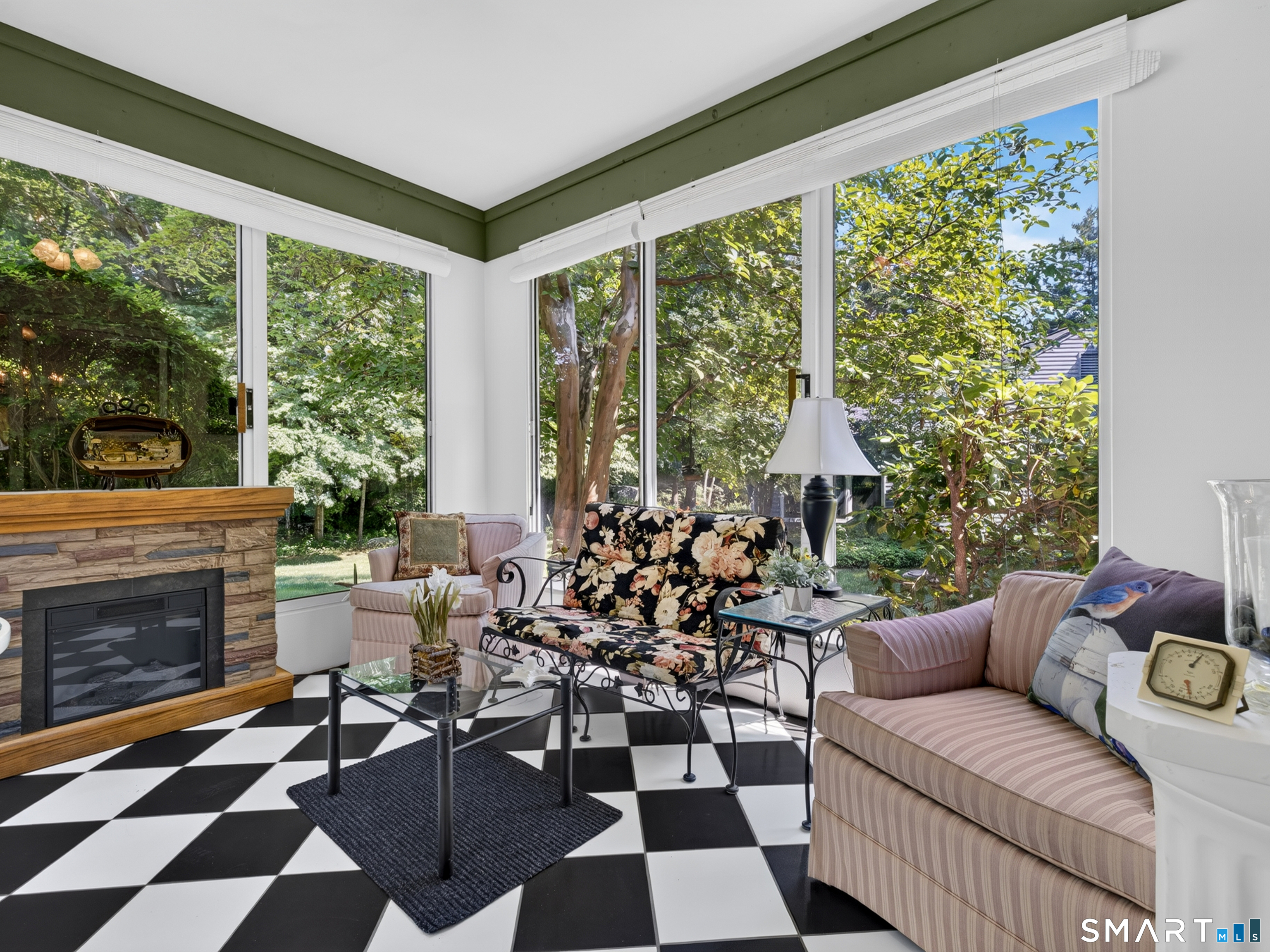 6 Essex Lane Madison CT 06443