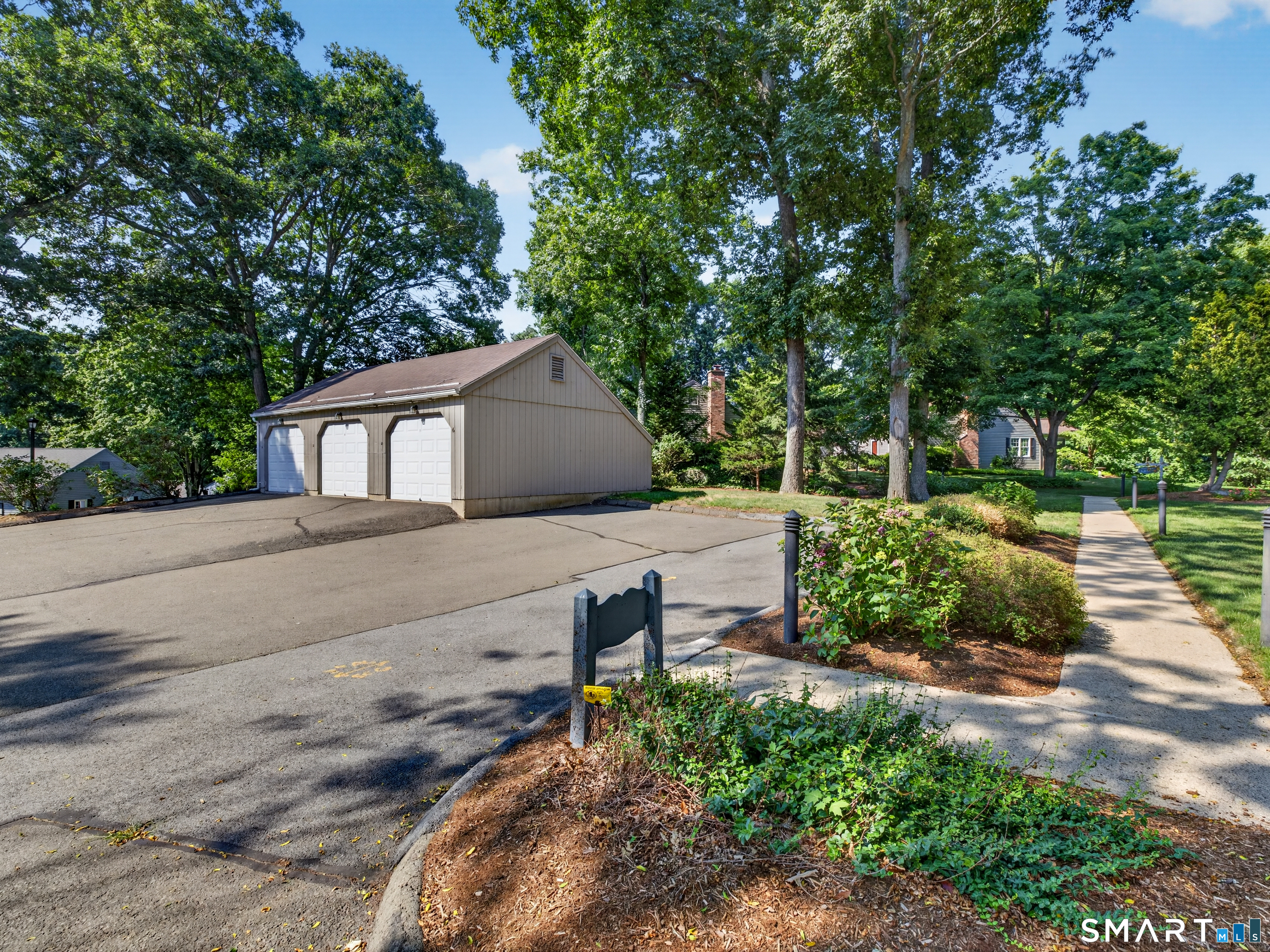 6 Essex Lane Madison CT 06443