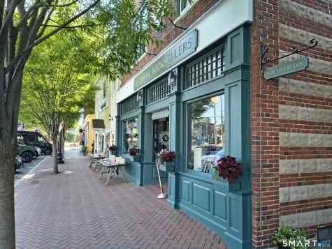 6 Essex Lane Madison CT 06443