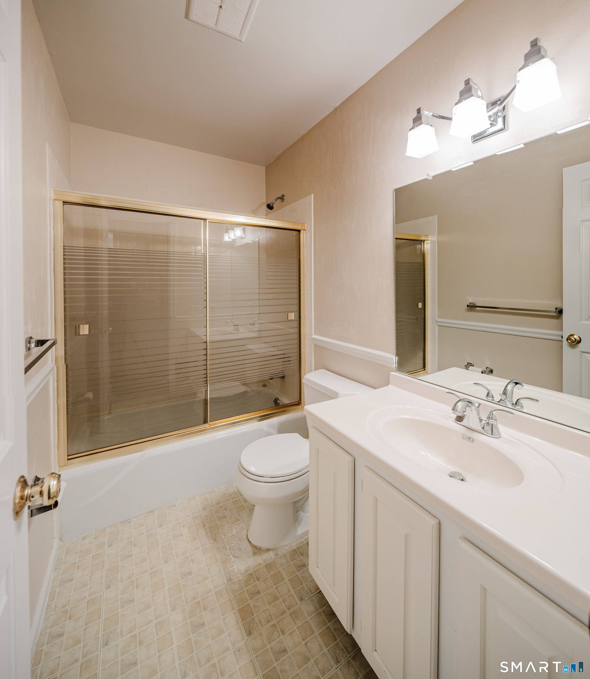 40 Village Walk Wilton CT 06897