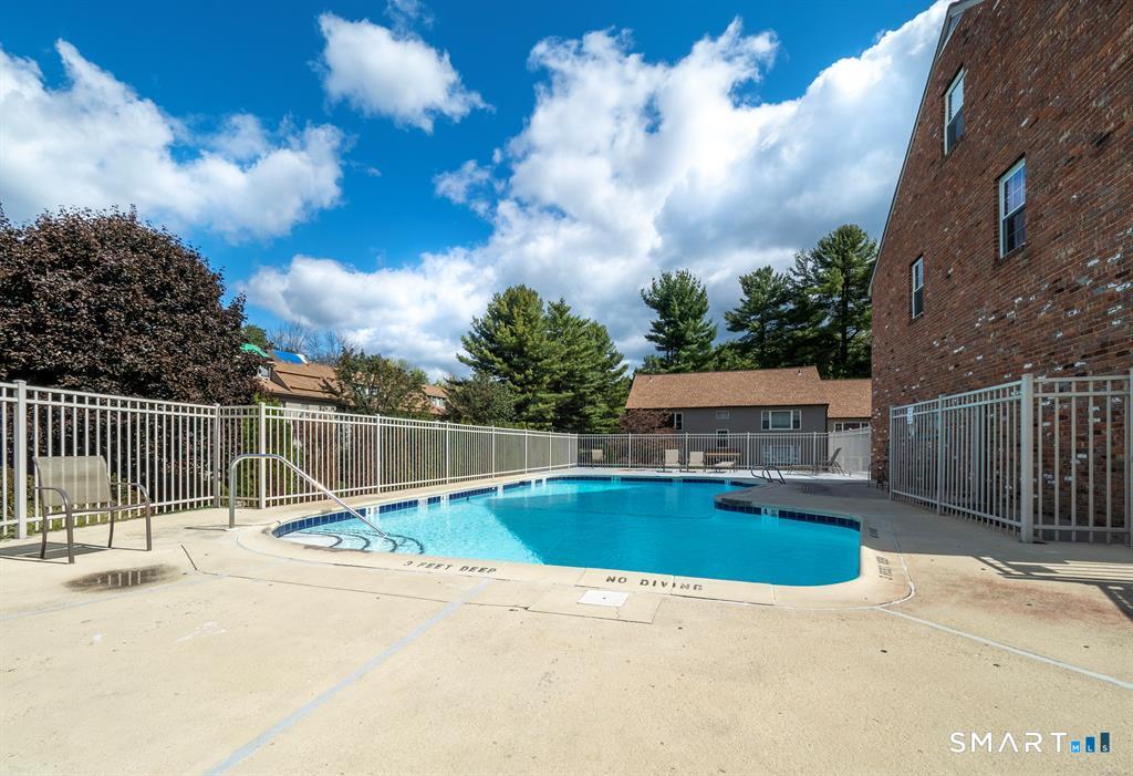 40 Village Walk Wilton CT 06897
