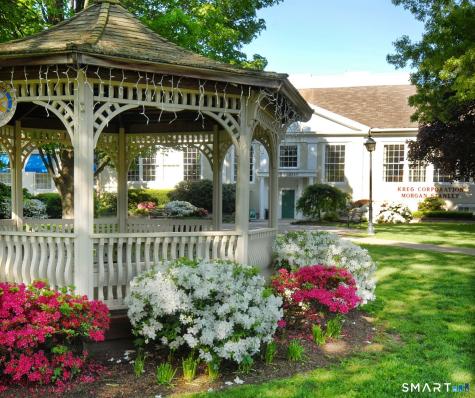 40 Village Walk Wilton CT 06897
