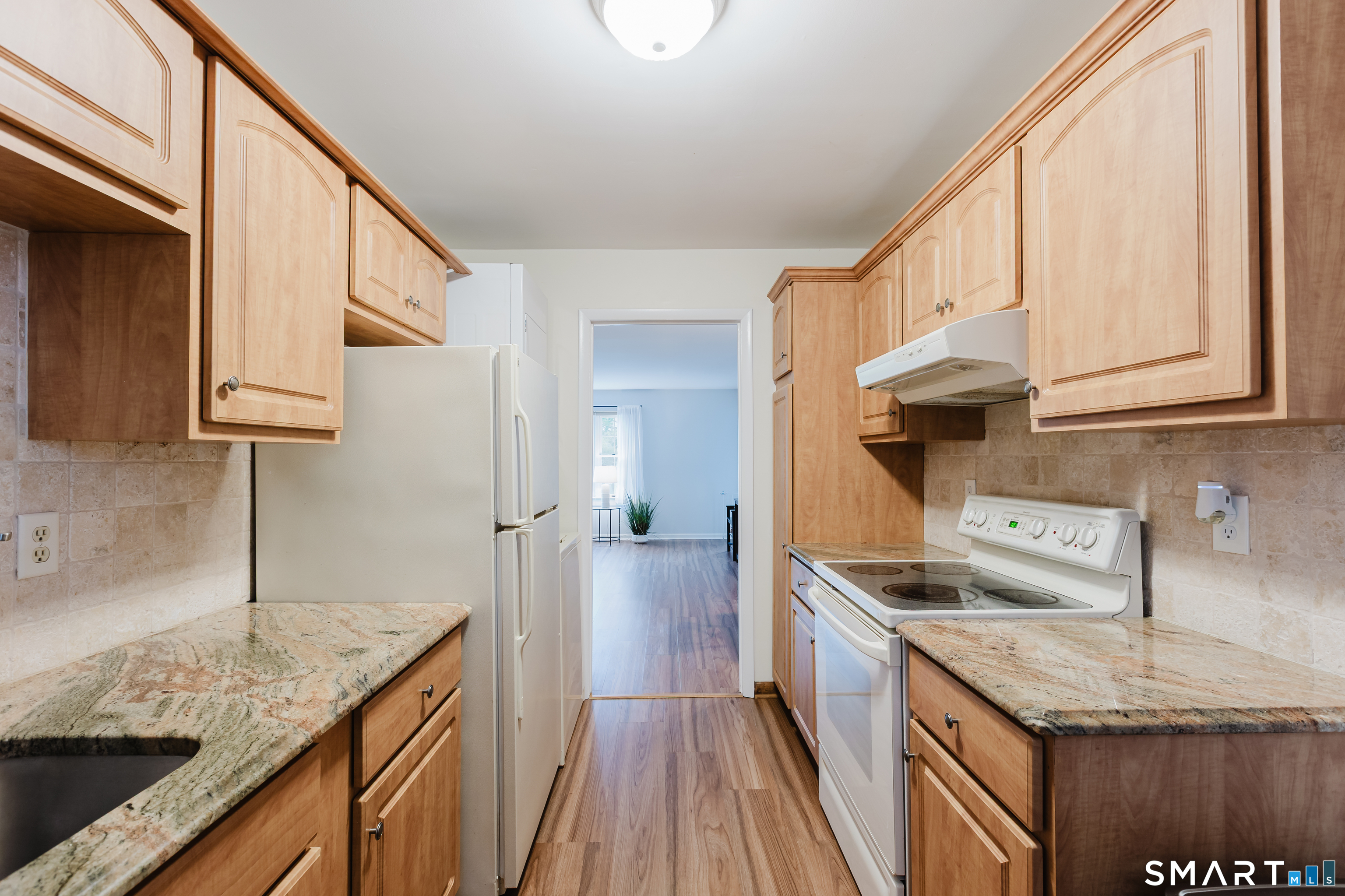 40 Village Walk Wilton CT 06897