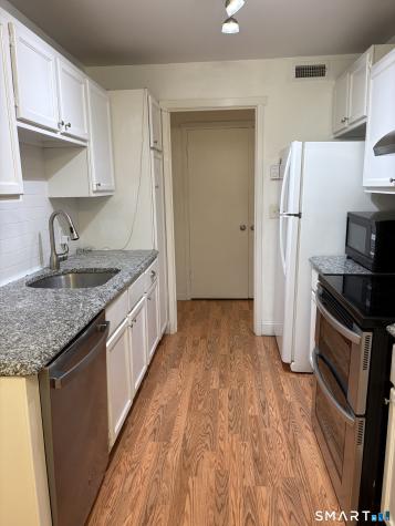 328 Heritage Village Southbury CT 06488