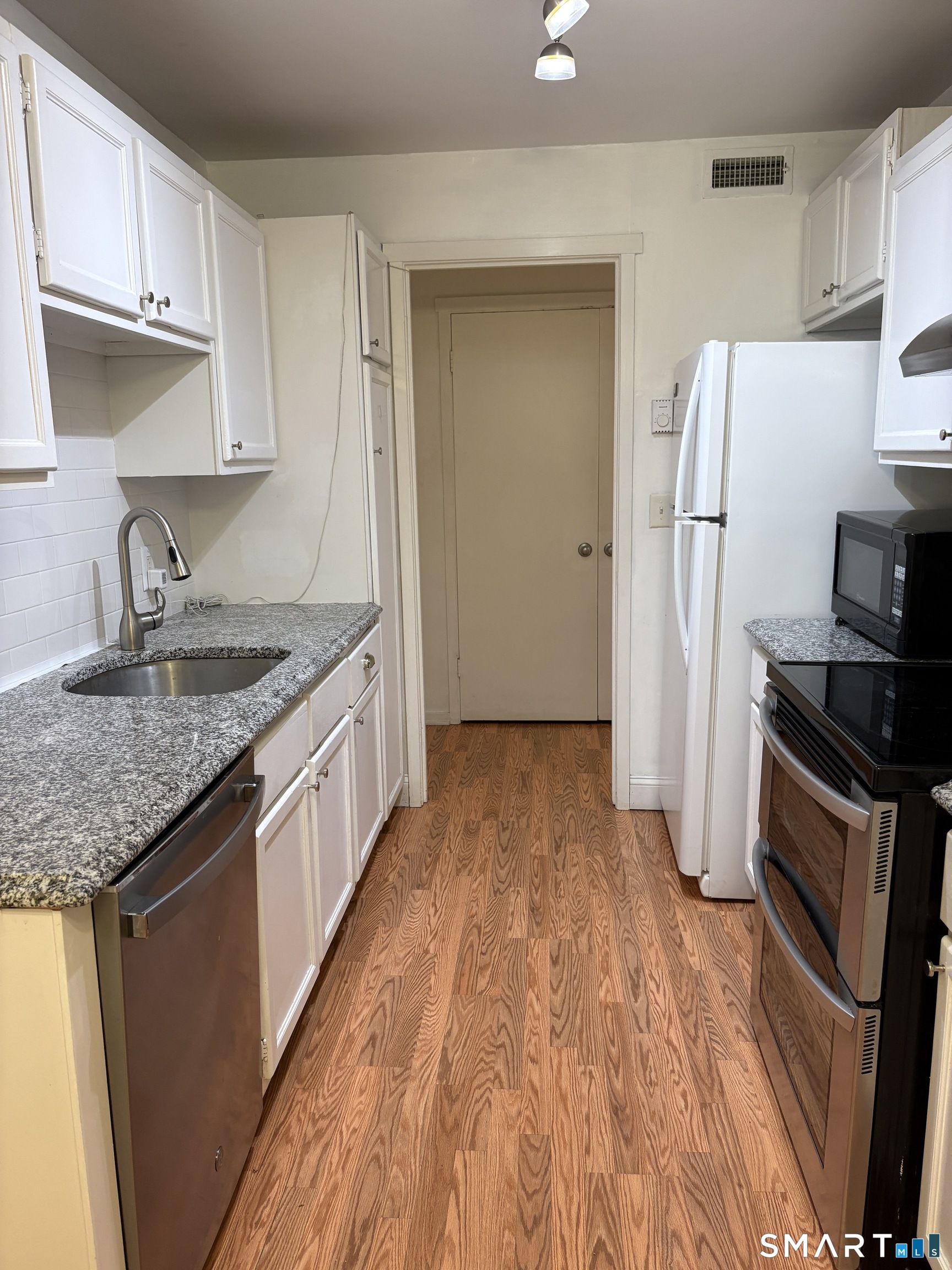 328 Heritage Village Southbury CT 06488