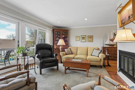 22 Whitehall Landing Stonington CT 06355