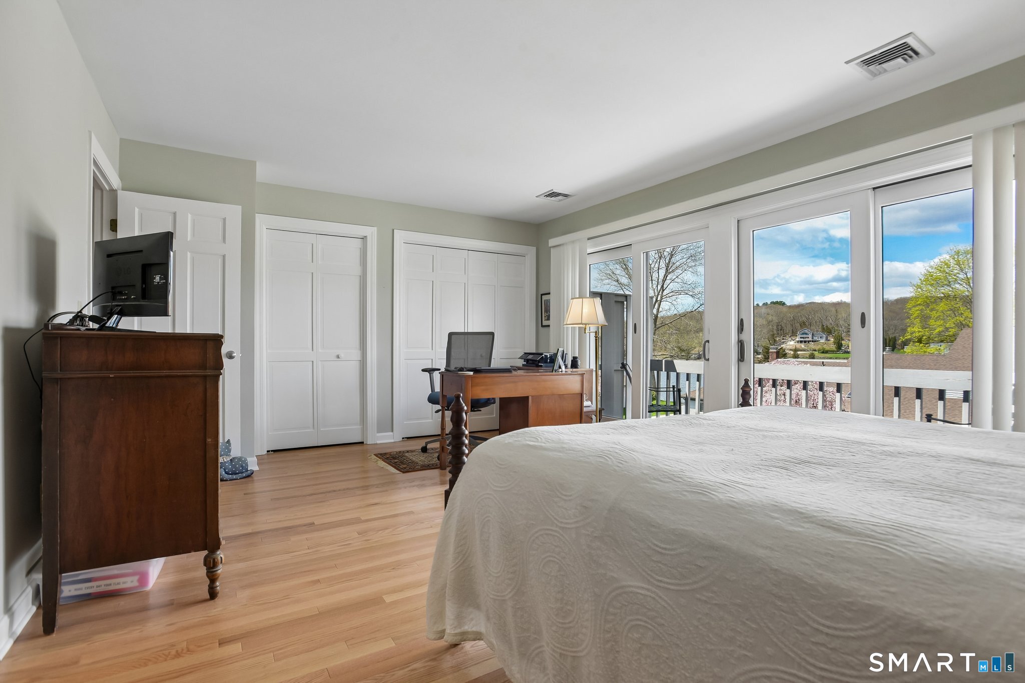 22 Whitehall Landing Stonington CT 06355