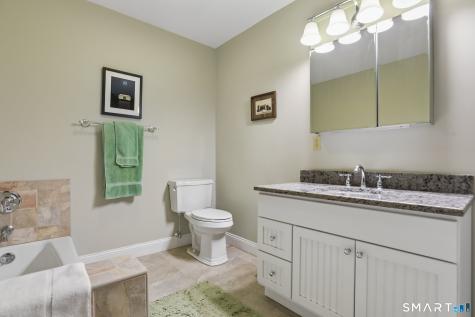 22 Whitehall Landing Stonington CT 06355