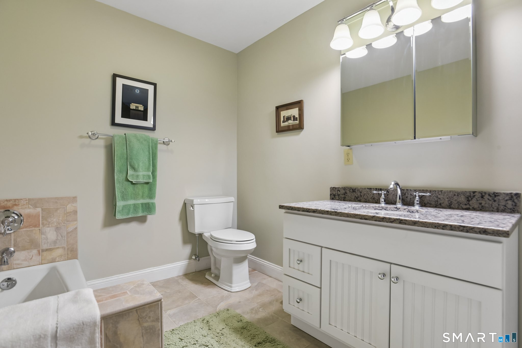 22 Whitehall Landing Stonington CT 06355