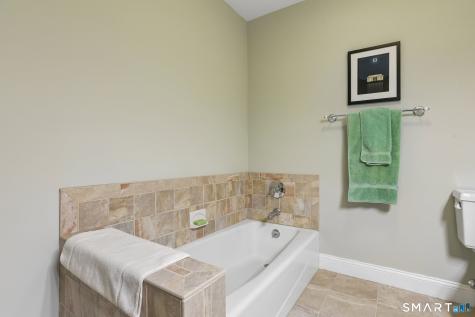 22 Whitehall Landing Stonington CT 06355