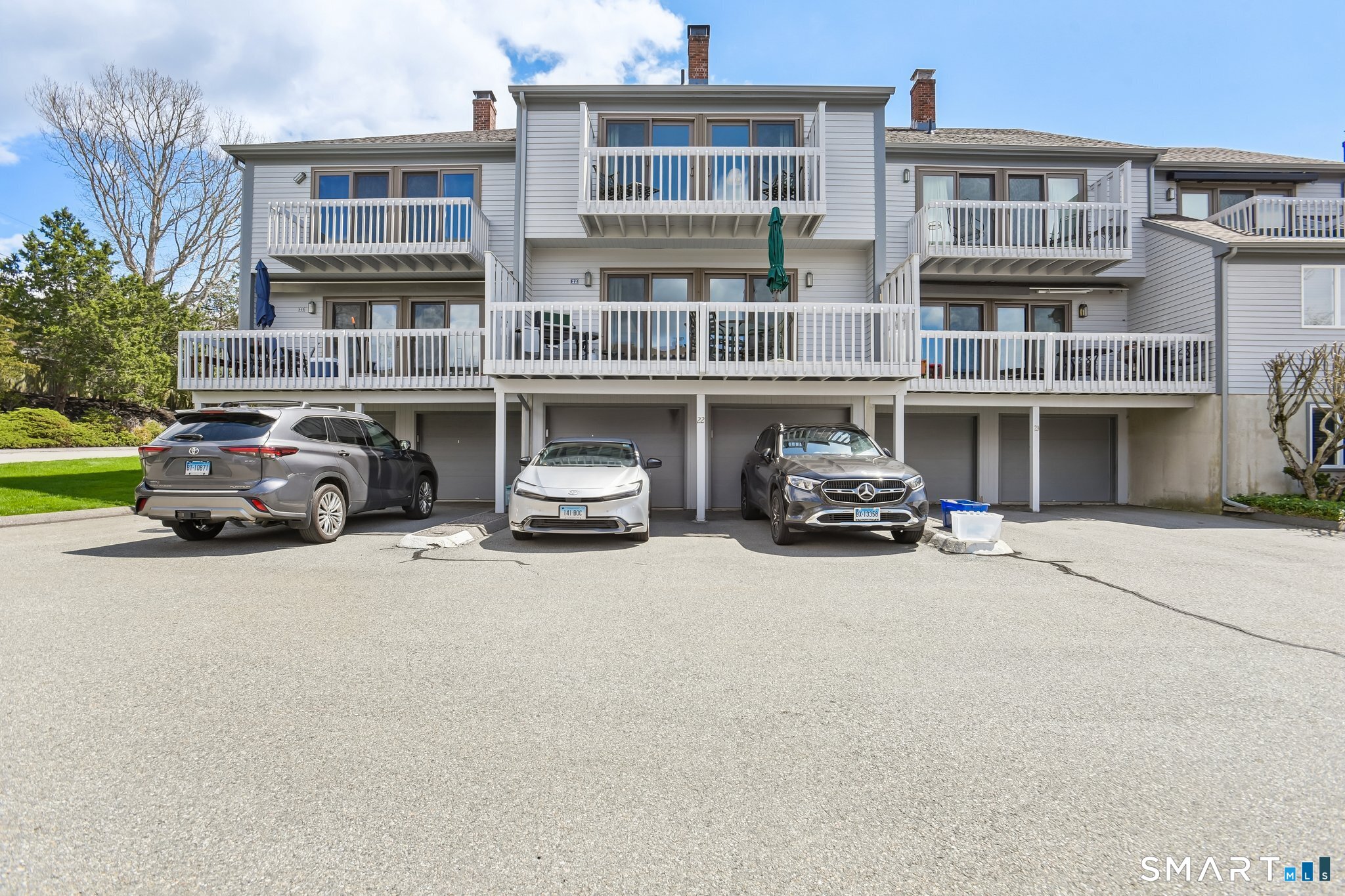 22 Whitehall Landing Stonington CT 06355