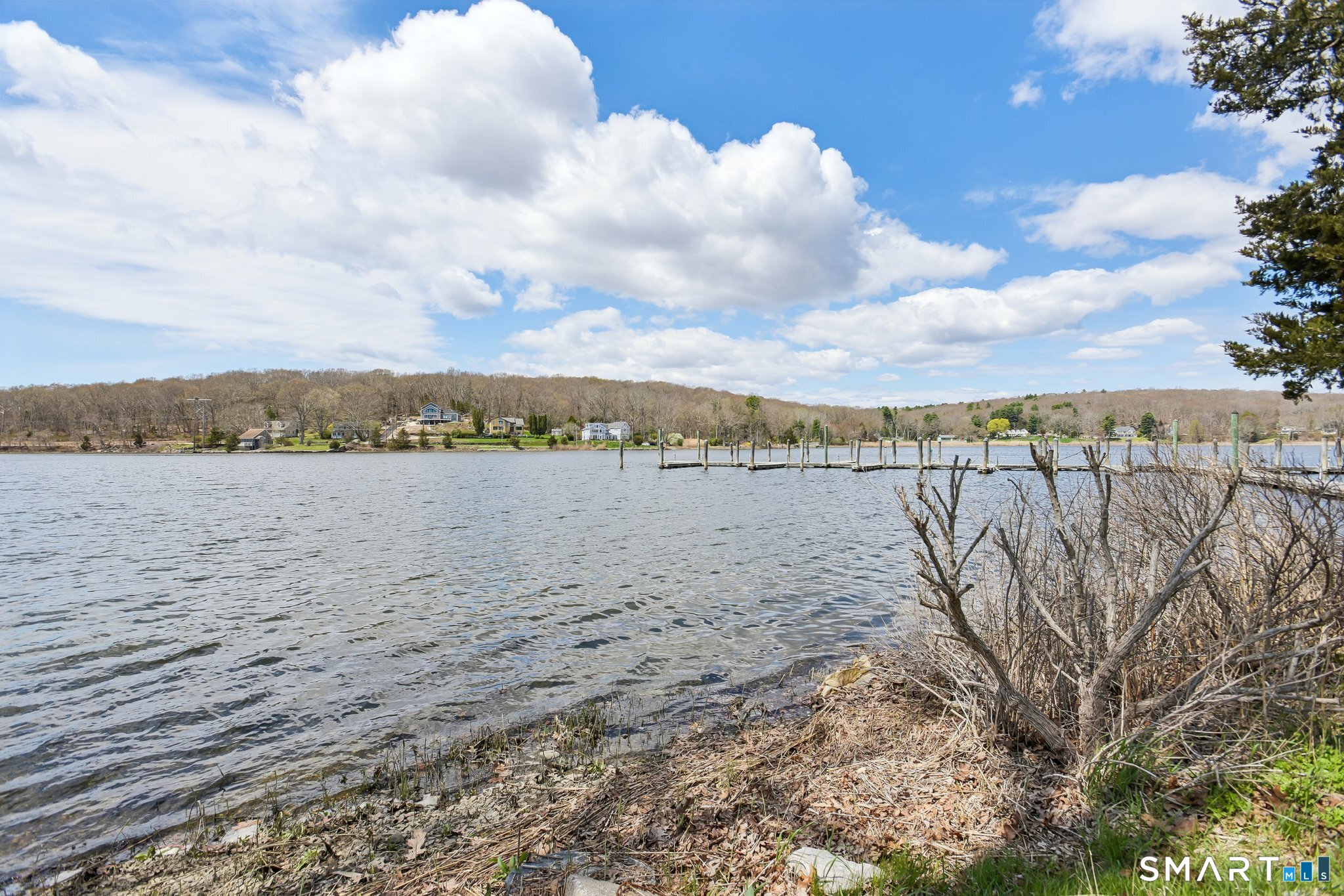 22 Whitehall Landing Stonington CT 06355