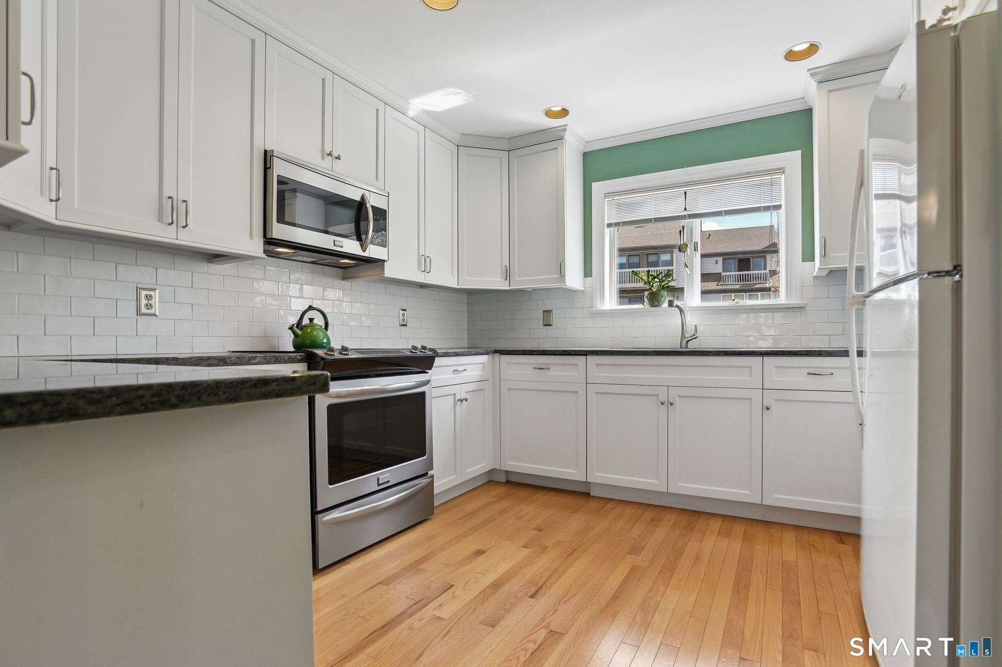 22 Whitehall Landing Stonington CT 06355