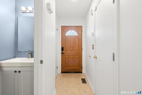 28 Eagle Rock Hill Bethel CT 06801