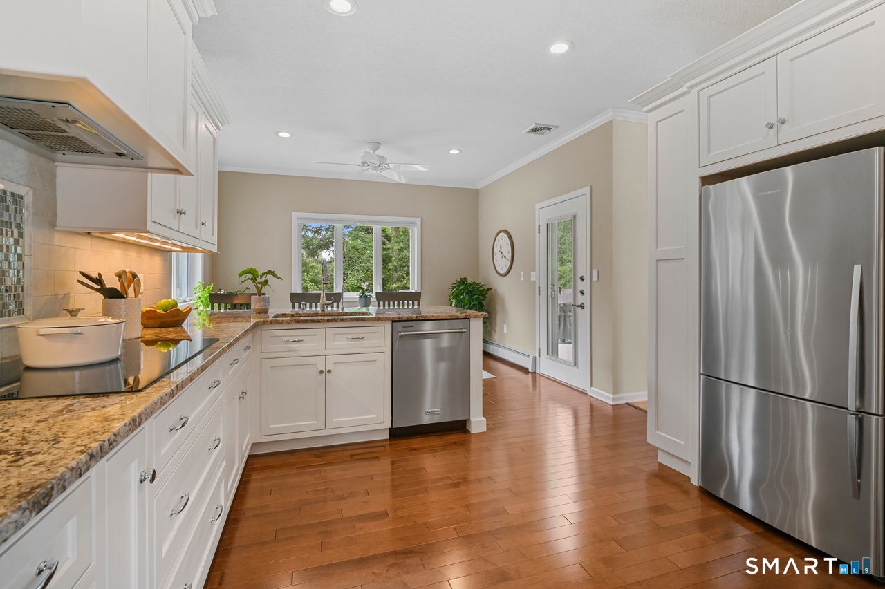 7 Alexandra Lane Rocky Hill CT 06067