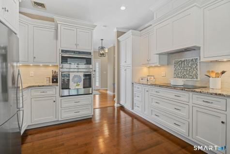 7 Alexandra Lane Rocky Hill CT 06067