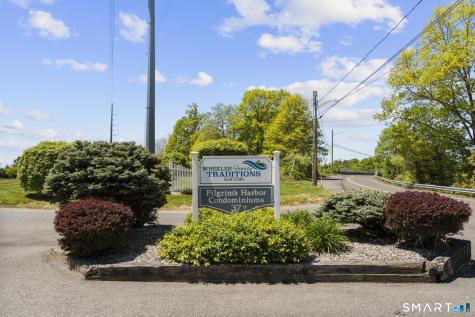 8 Pilgrim Harbor Wallingford CT 06492