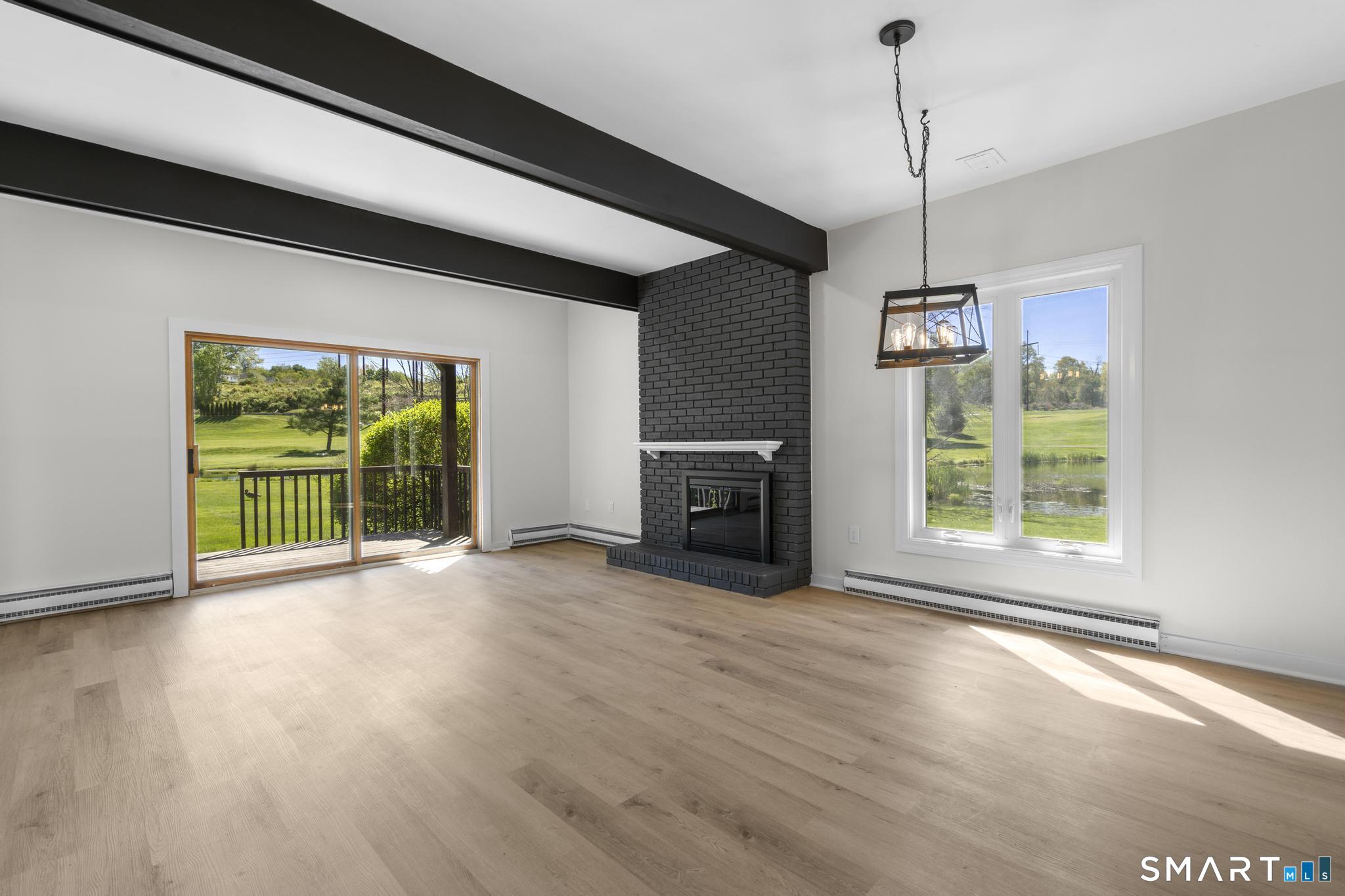 8 Pilgrim Harbor Wallingford CT 06492