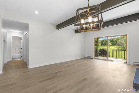 8 Pilgrim Harbor Wallingford CT 06492