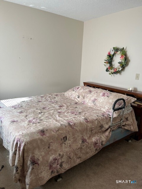 14 Pinney Street Ellington CT 06029