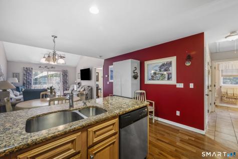 52 Forshaw Avenue Plainville CT 06062