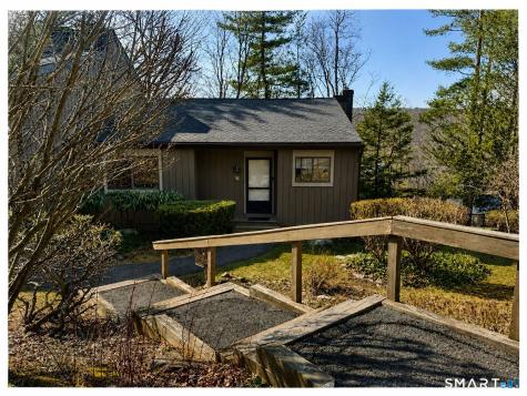 3 Tamarack Lane Woodbury CT 06798