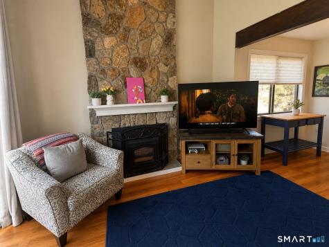 3 Tamarack Lane Woodbury CT 06798