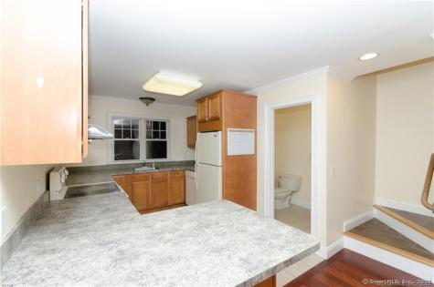 527 West Thames Street Norwich CT 06360
