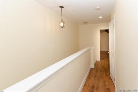 527 West Thames Street Norwich CT 06360