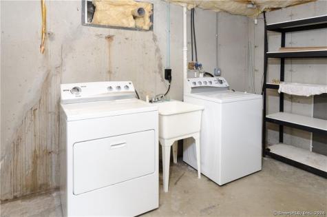 527 West Thames Street Norwich CT 06360