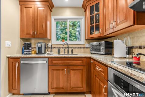 703 Golf Drive East Haven CT 06512