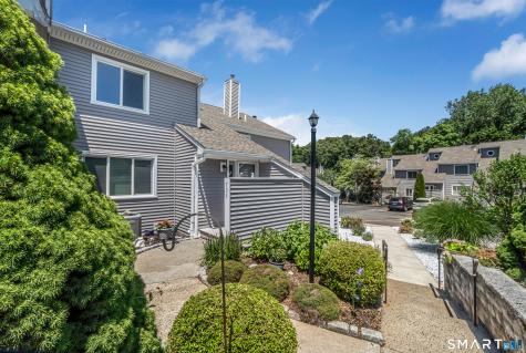 703 Golf Drive East Haven CT 06512
