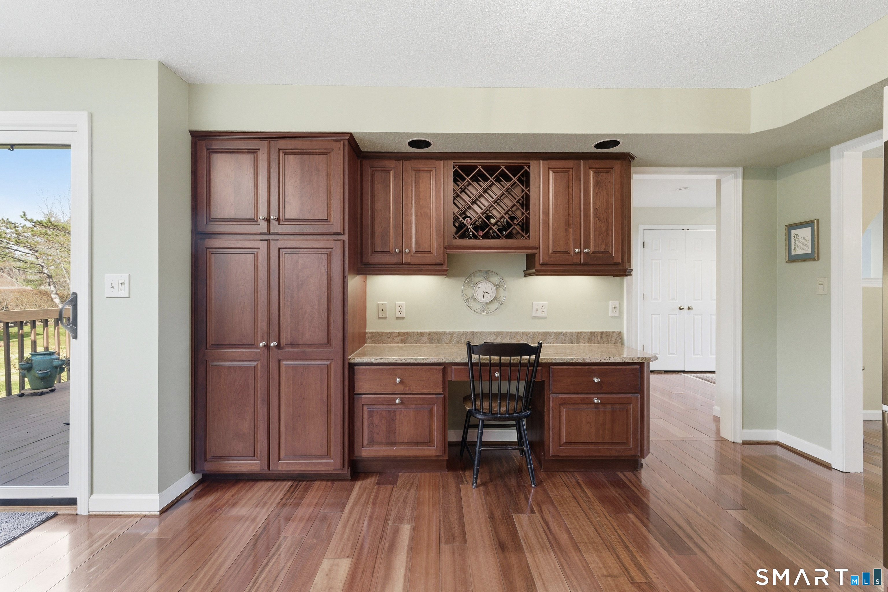 11 Saddle Ridge Bloomfield CT 06002
