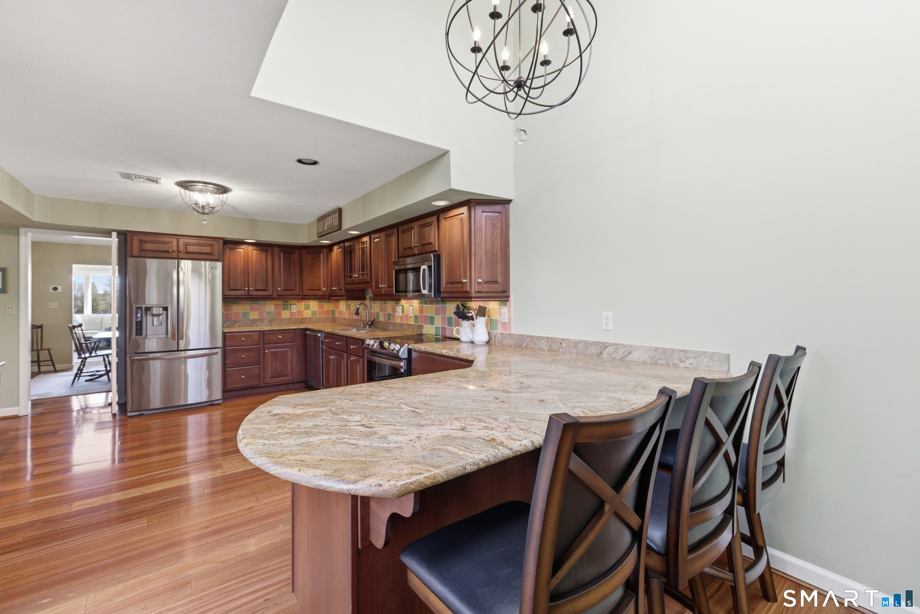 11 Saddle Ridge Bloomfield CT 06002