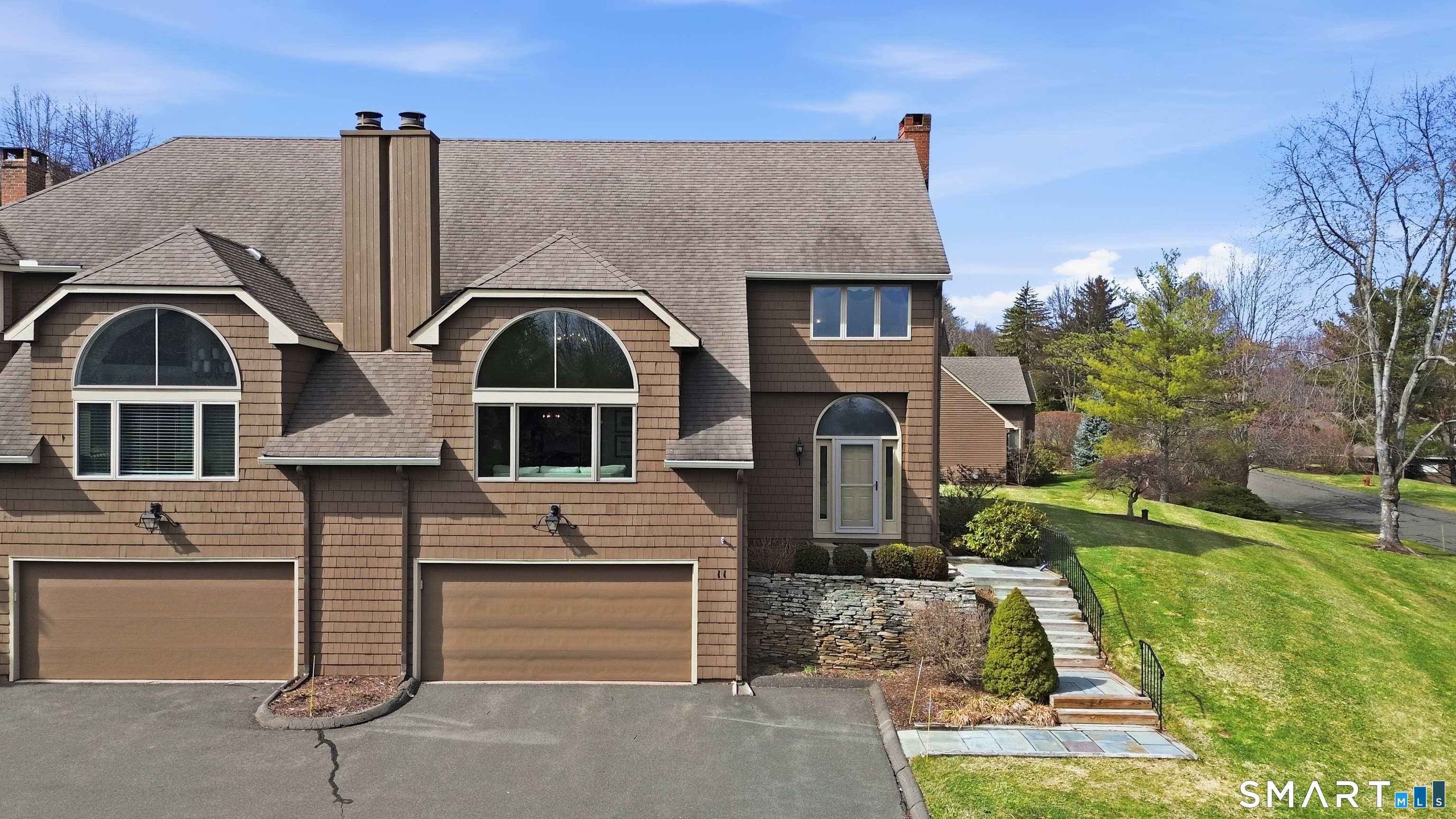 11 Saddle Ridge Bloomfield CT 06002