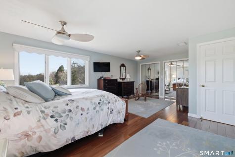 11 Saddle Ridge Bloomfield CT 06002