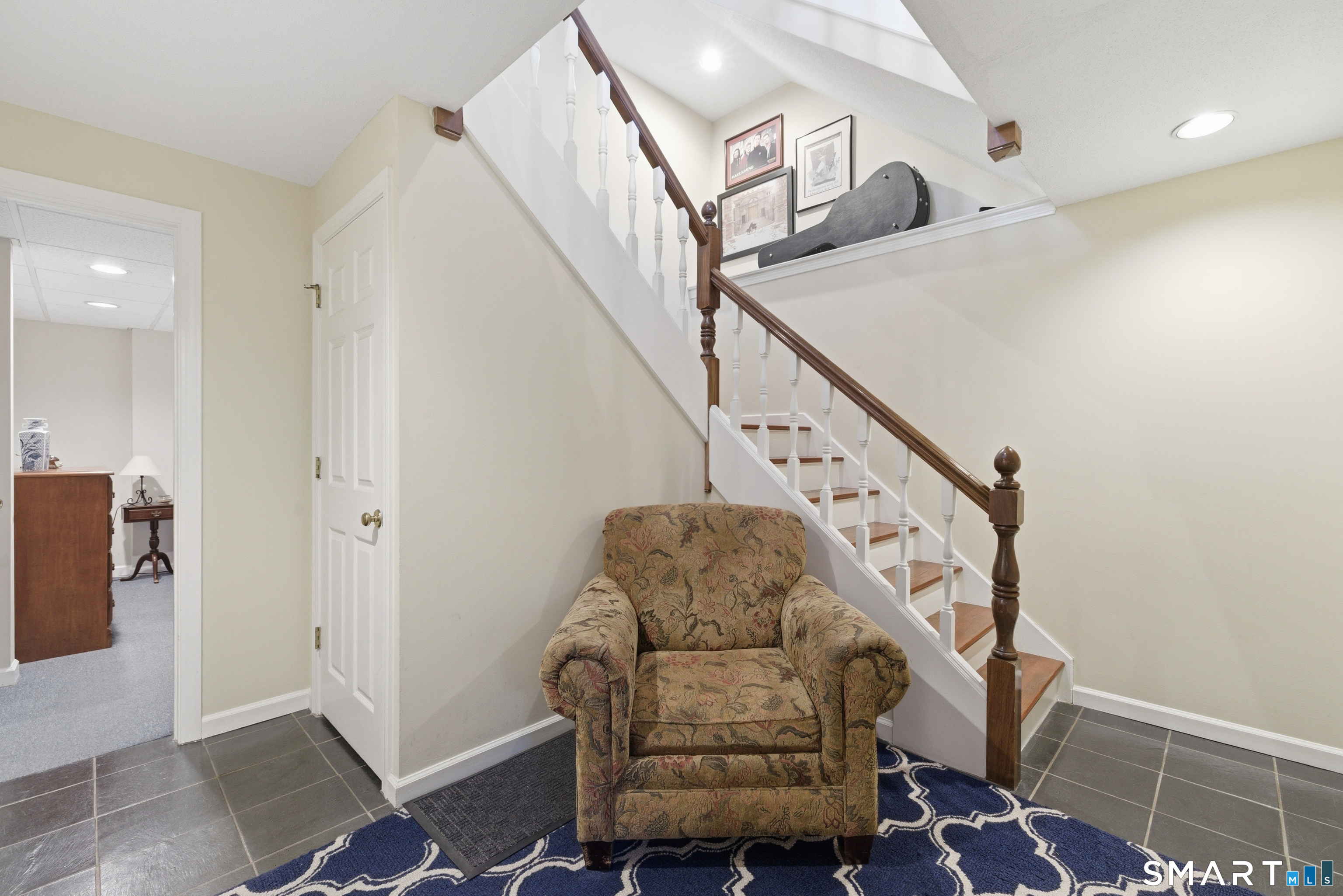 11 Saddle Ridge Bloomfield CT 06002