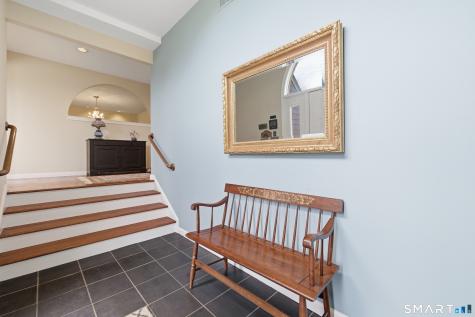 11 Saddle Ridge Bloomfield CT 06002