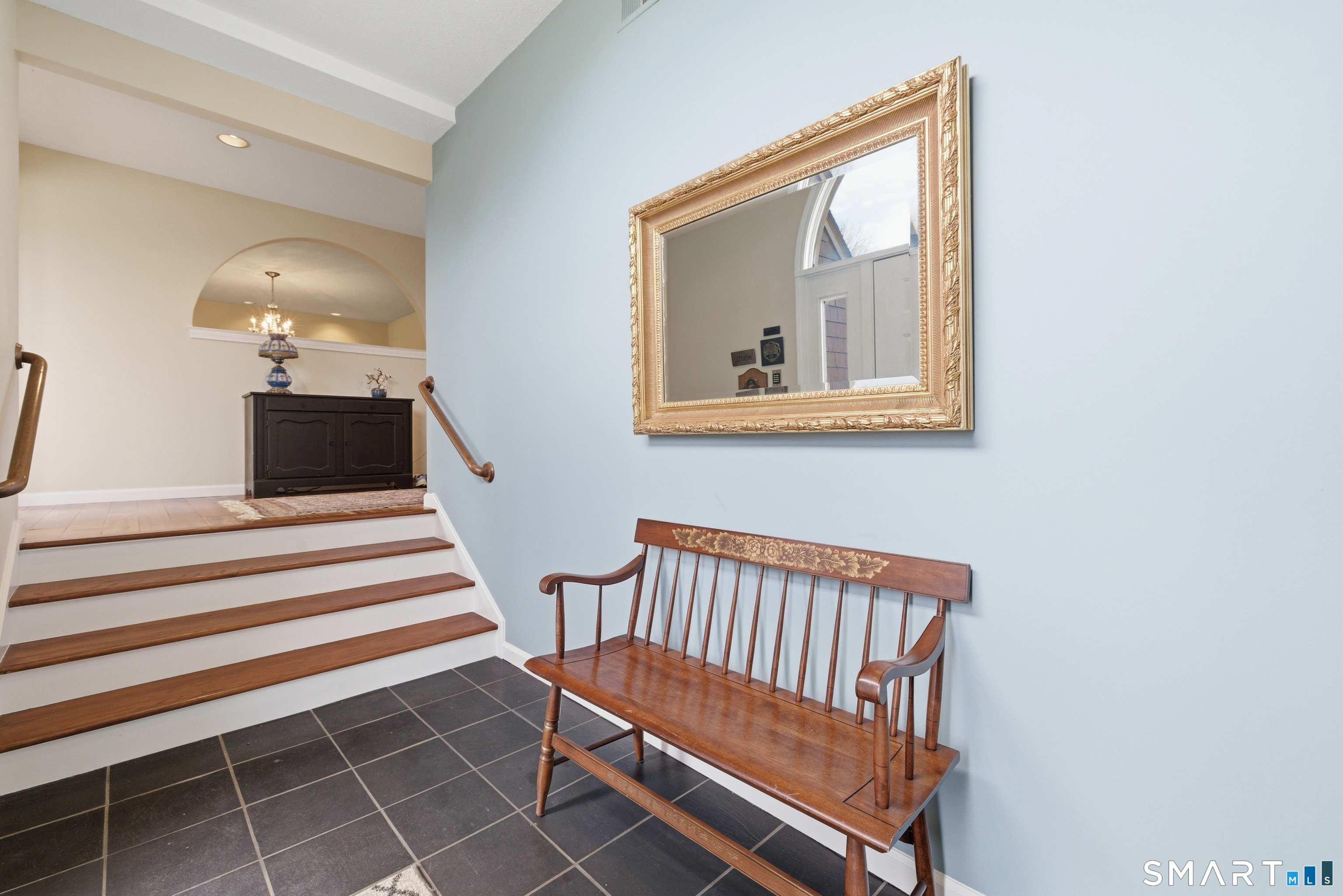 11 Saddle Ridge Bloomfield CT 06002