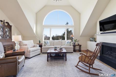 11 Saddle Ridge Bloomfield CT 06002