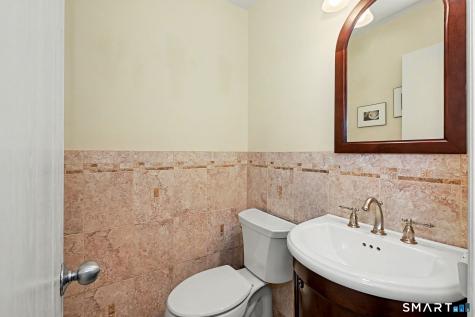 19 Colonial Road Stamford CT 06906