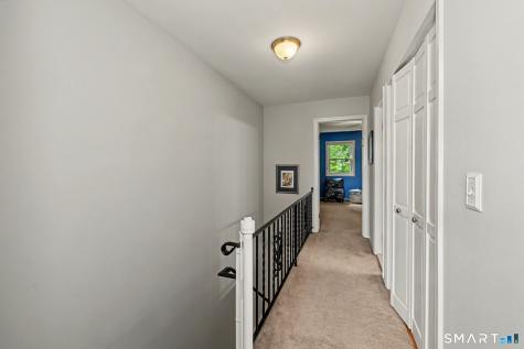 19 Colonial Road Stamford CT 06906