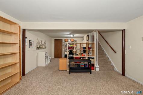 19 Colonial Road Stamford CT 06906
