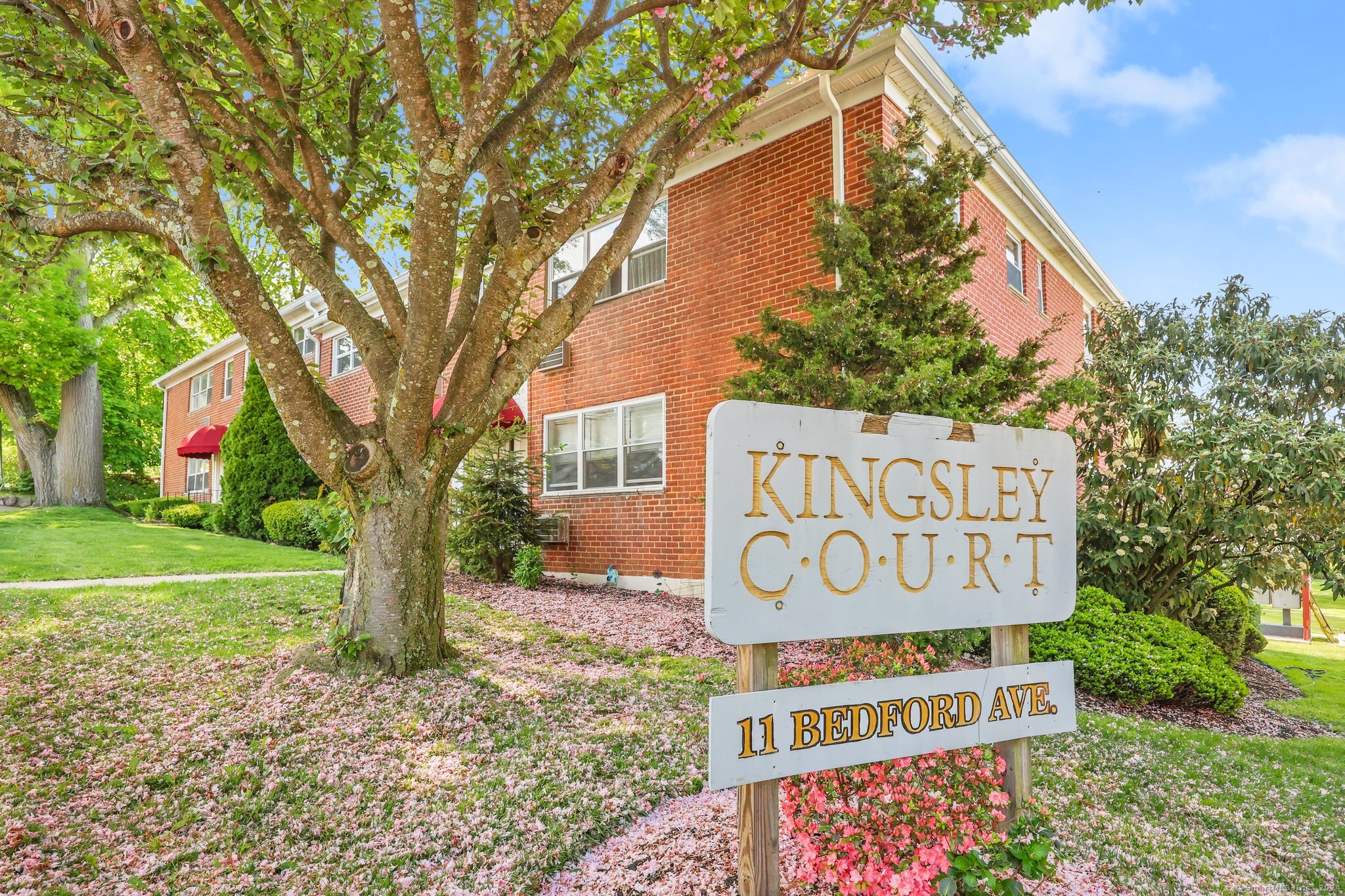 Norwalk CT Real Estate MLS Number 24015570